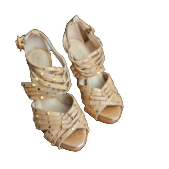 - Pour La Victoire Size 7 1/2  VGC Made in Brazil - Picture 2 of 6